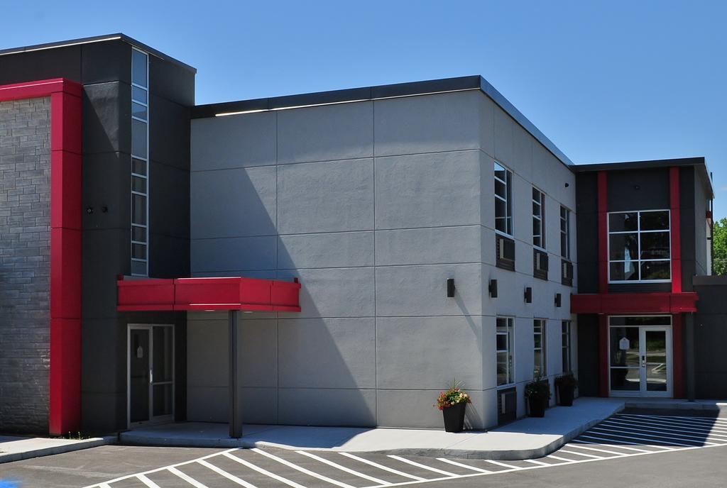 Hotel O Laval Exterior foto